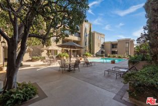 , 8455 Fountain ave, West Hollywood , CA 90069 - 2