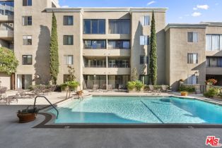 , 8455 Fountain ave, West Hollywood , CA 90069 - 25