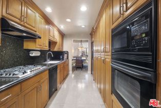 , 8455 Fountain ave, West Hollywood , CA 90069 - 8