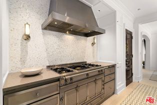 Single Family Residence, 2401 Bowmont dr, Beverly Hills, CA 90210 - 12