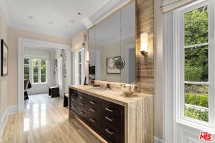 Single Family Residence, 2401 Bowmont dr, Beverly Hills, CA 90210 - 21