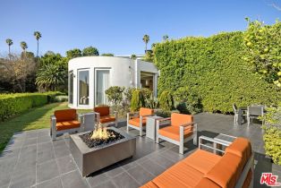 Single Family Residence, 1083 Hillcrest rd, Beverly Hills, CA 90210 - 12