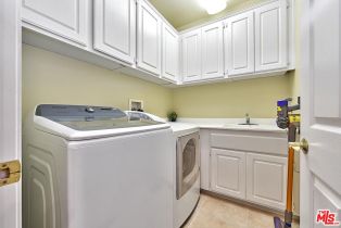 Single Family Residence, 409 Spring Park rd, Camarillo, CA 93012 - 23