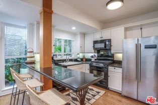 Single Family Residence, 815 3rd st, Santa Monica, CA 90403 - 34