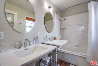 Single Family Residence, 815 3rd st, Santa Monica, CA 90403 - 46