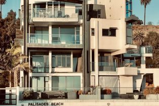 , 270 Palisades Beach rd, Santa Monica, CA 90402 - 3