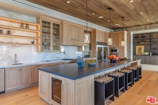 Single Family Residence, 1625 Summitridge dr, Beverly Hills, CA 90210 - 9