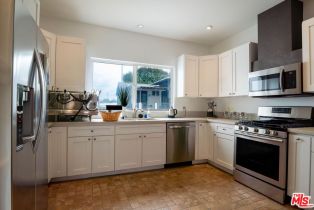 Residential Income, 1411 Cloverfield blvd, Santa Monica, CA 90404 - 48