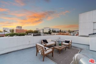Residential Income, 1411 Cloverfield blvd, Santa Monica, CA 90404 - 7