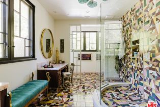 Single Family Residence, 16001 Woodvale rd, Encino, CA 91436 - 29