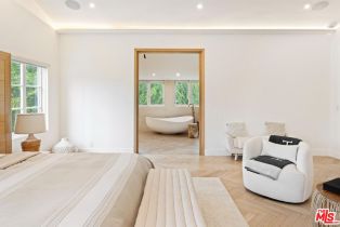 , 9451 Sunset blvd, Beverly Hills, CA 90210 - 26