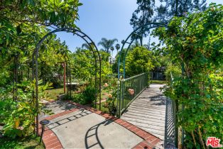 Single Family Residence, 18423 Linnet st, Tarzana, CA 91356 - 41