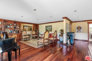 Single Family Residence, 18423 Linnet st, Tarzana, CA 91356 - 6