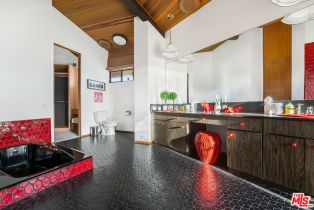 Single Family Residence, 17862 Via Vallarta, Encino, CA 91316 - 24