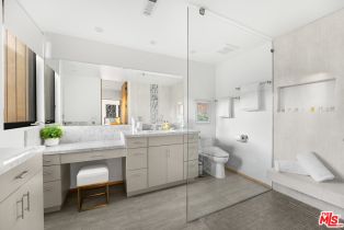 Single Family Residence, 17862 Via Vallarta, Encino, CA 91316 - 34