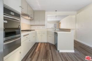 , 8335 Manchester ave, Playa Del Rey , CA 90293 - 7