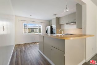 , 8335 Manchester ave, Playa Del Rey , CA 90293 - 6