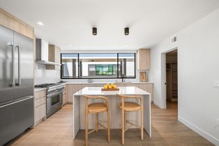 , 153 San Vicente blvd, Santa Monica, CA 90402 - 5