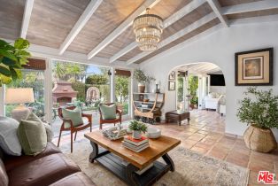 Single Family Residence, 213 Via Cordova, Newport Beach, CA 92663 - 4