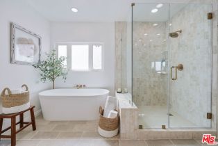 Single Family Residence, 213 Via Cordova, Newport Beach, CA 92663 - 17