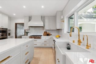 Single Family Residence, 814 Foothill rd, Beverly Hills, CA 90210 - 8