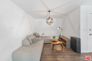 Condominium, 5414 Newcastle ave, Encino, CA 91316 - 3