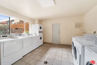 Condominium, 5414 Newcastle ave, Encino, CA 91316 - 15