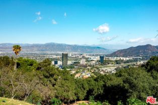 , 7831 Mulholland, Studio City, CA 90046 - 9