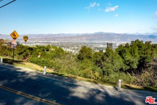 , 7831 Mulholland, Studio City, CA 90046 - 6