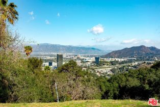 , 7831 Mulholland, Studio City, CA 90046 - 8