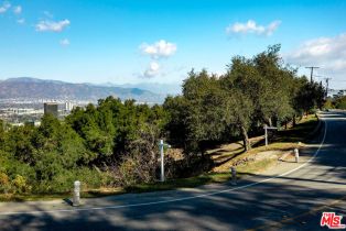 , 7831 Mulholland, Studio City, CA 90046 - 7