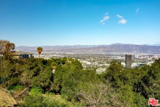 , 7831 Mulholland, Studio City, CA 90046 - 11