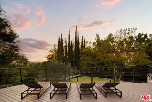 Single Family Residence, 3936 Farley ct, Studio City, CA 91604 - 25