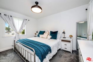 Single Family Residence, 10420 Eton ave, Chatsworth, CA 91311 - 31