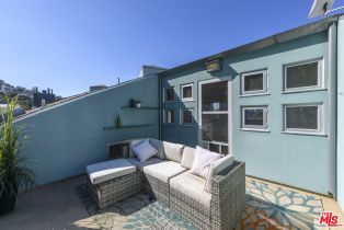 Single Family Residence, 12236 LAUREL TERRACE dr, Studio City, CA 91604 - 35