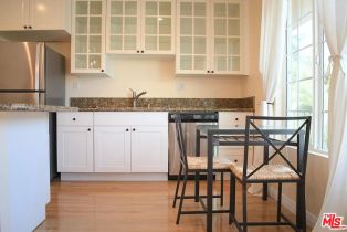 , 1028 12th st, Santa Monica, CA 90403 - 7