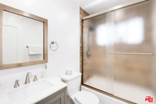 Residential Income, 3115 Strongs dr, Venice, CA 90292 - 17