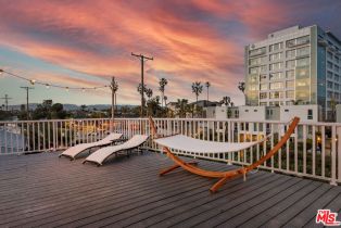 Residential Income, 3115 Strongs dr, Venice, CA 90292 - 3