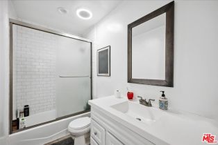 Residential Income, 3115 Strongs dr, Venice, CA 90292 - 39