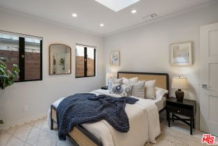 Single Family Residence, 386 Entrada dr, Santa Monica, CA 90402 - 10