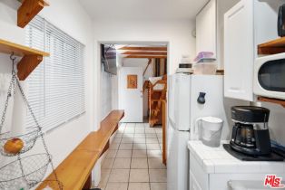 Single Family Residence, 1309 Cabrillo ave, Venice, CA 90291 - 5