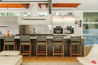 Single Family Residence, 562 Stassi ln, Santa Monica, CA 90402 - 6