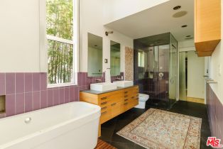 Single Family Residence, 562 Stassi ln, Santa Monica, CA 90402 - 14