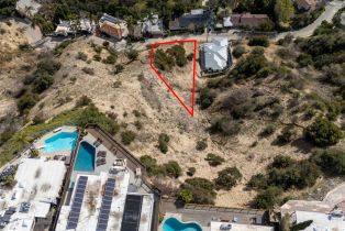 , 3573 Camino De La Cumbre, Sherman Oaks, CA 91423 - 11