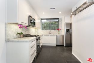 , 9033 Vista Grande st, West Hollywood , CA 90069 - 15