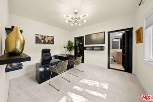 Single Family Residence, 25043 Abercrombie ln, Calabasas, CA 91302 - 27