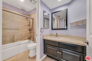 Single Family Residence, 20950 Oxnard st, Woodland Hills, CA 91367 - 37