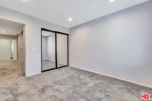 Single Family Residence, 20950 Oxnard st, Woodland Hills, CA 91367 - 34