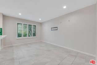 Single Family Residence, 20950 Oxnard st, Woodland Hills, CA 91367 - 28