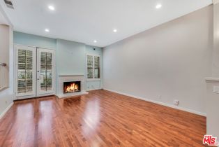 Single Family Residence, 20950 Oxnard st, Woodland Hills, CA 91367 - 3